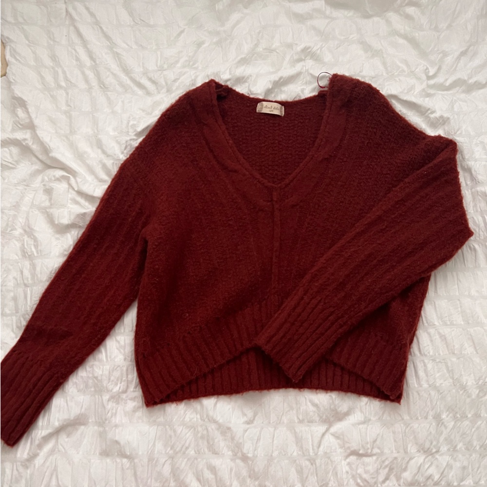 Off the shoulder maroon altered state sweater (s/m)